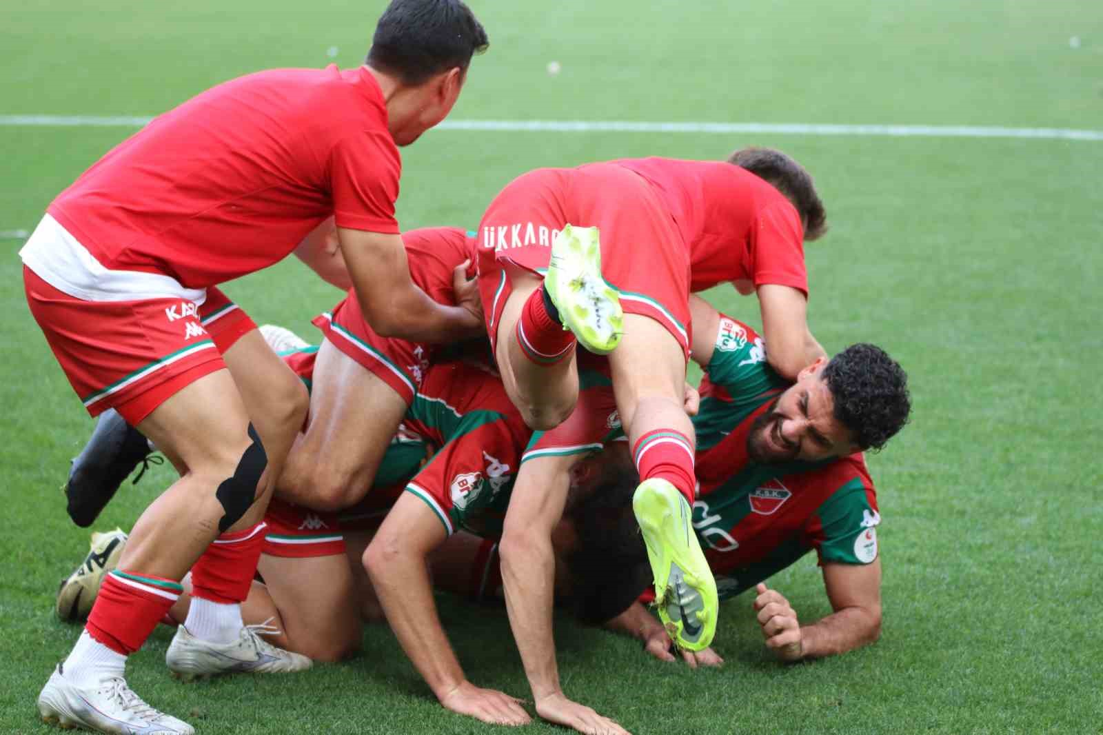 Karşıyaka’da hedef 2. Lig