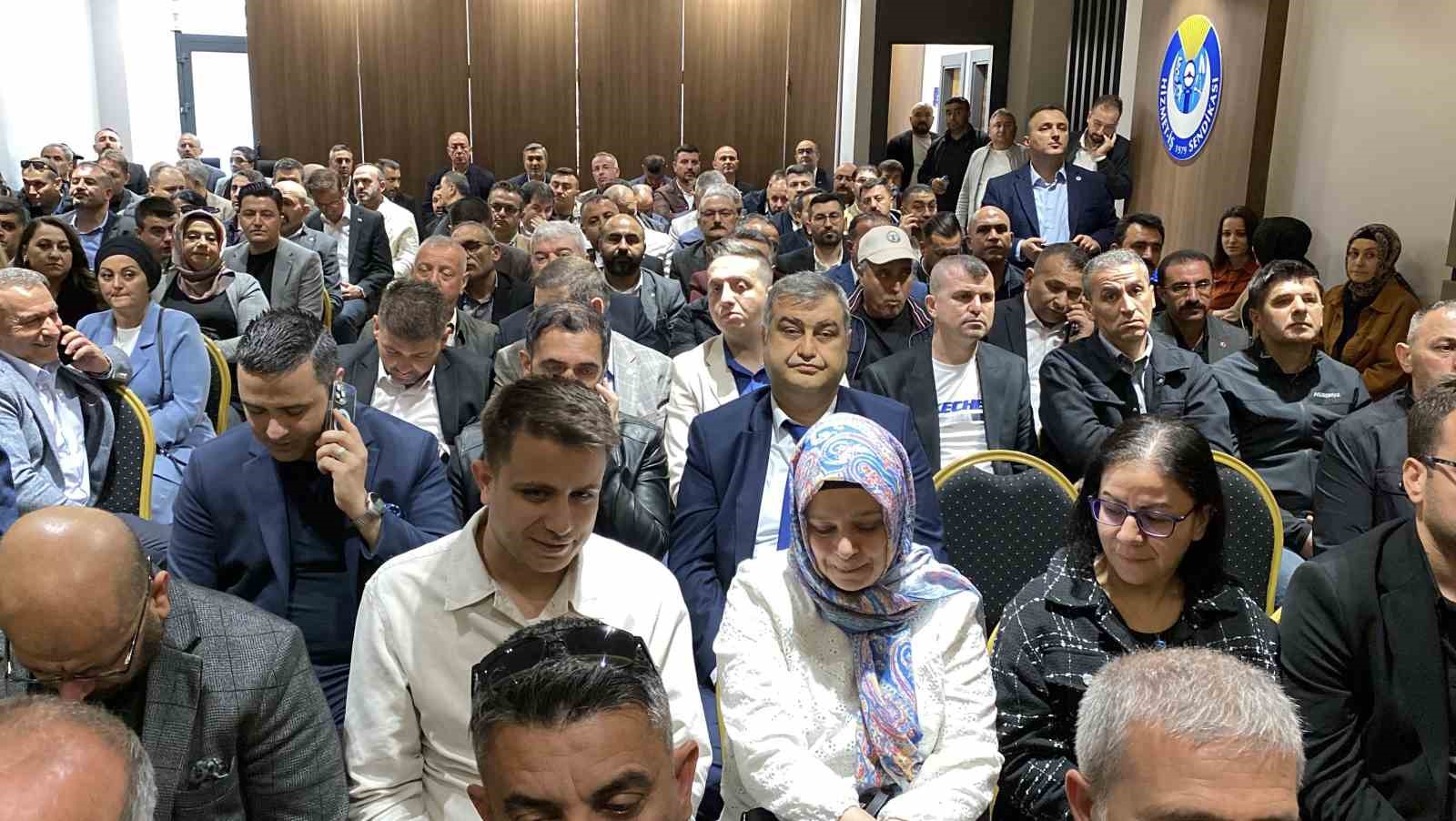 HAK-İŞ 1 Mayıs Haftası çerçevesinde Konya’da toplantı düzenledi