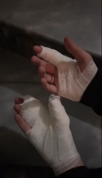 Kutlamalar meşale yanığıyla bitti
