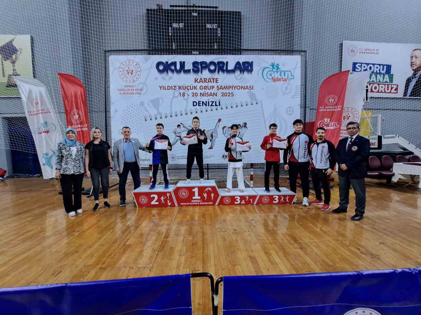 Karate heyecanı Denizli’de yaşandı
