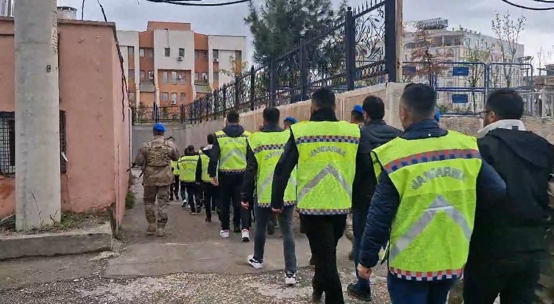 Mardin’de 40 bin tonluk hububat vurgununda 9 tutuklama