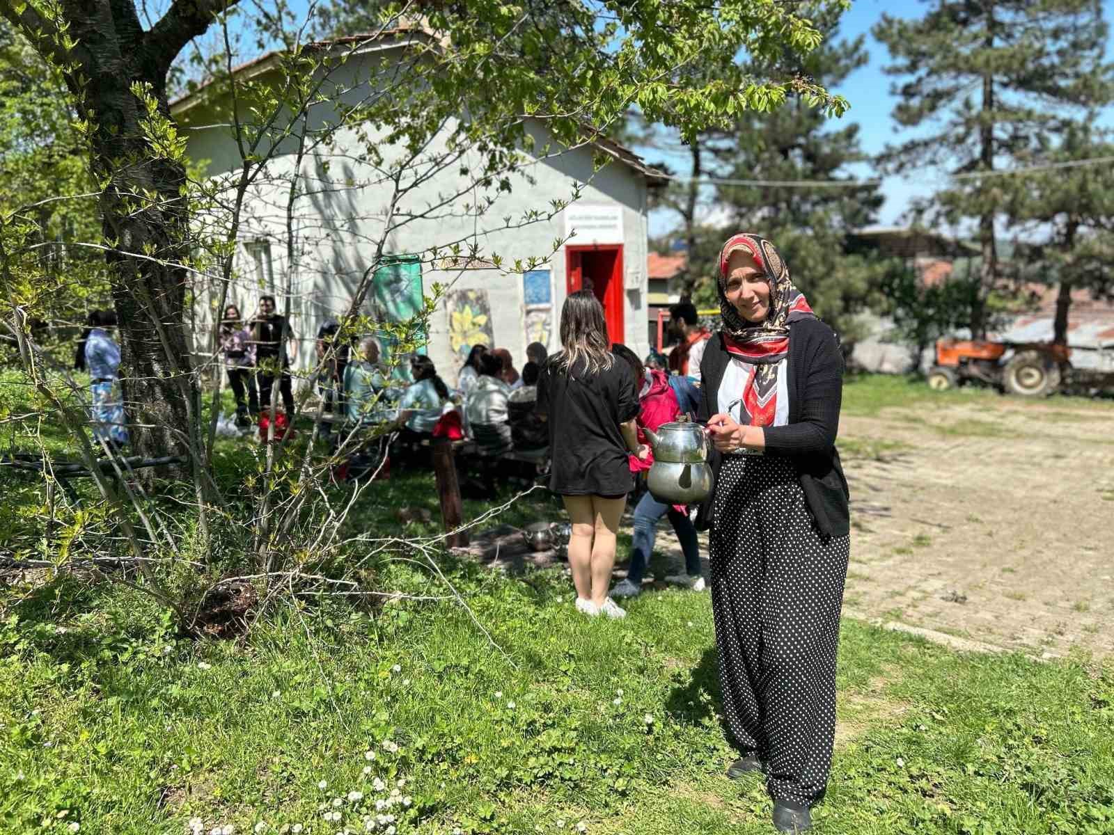 Mysia Yolları’nda baharın tadını çıkardılar