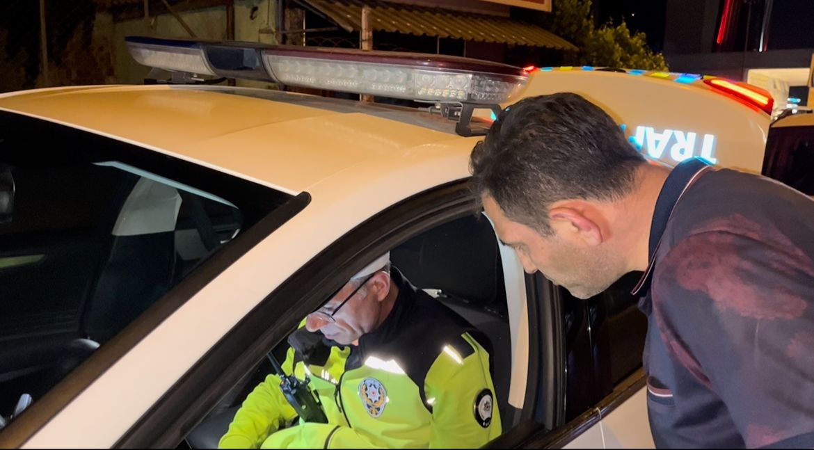 Bursa’da alkollü sürücüden ile ilginç diyaloglar