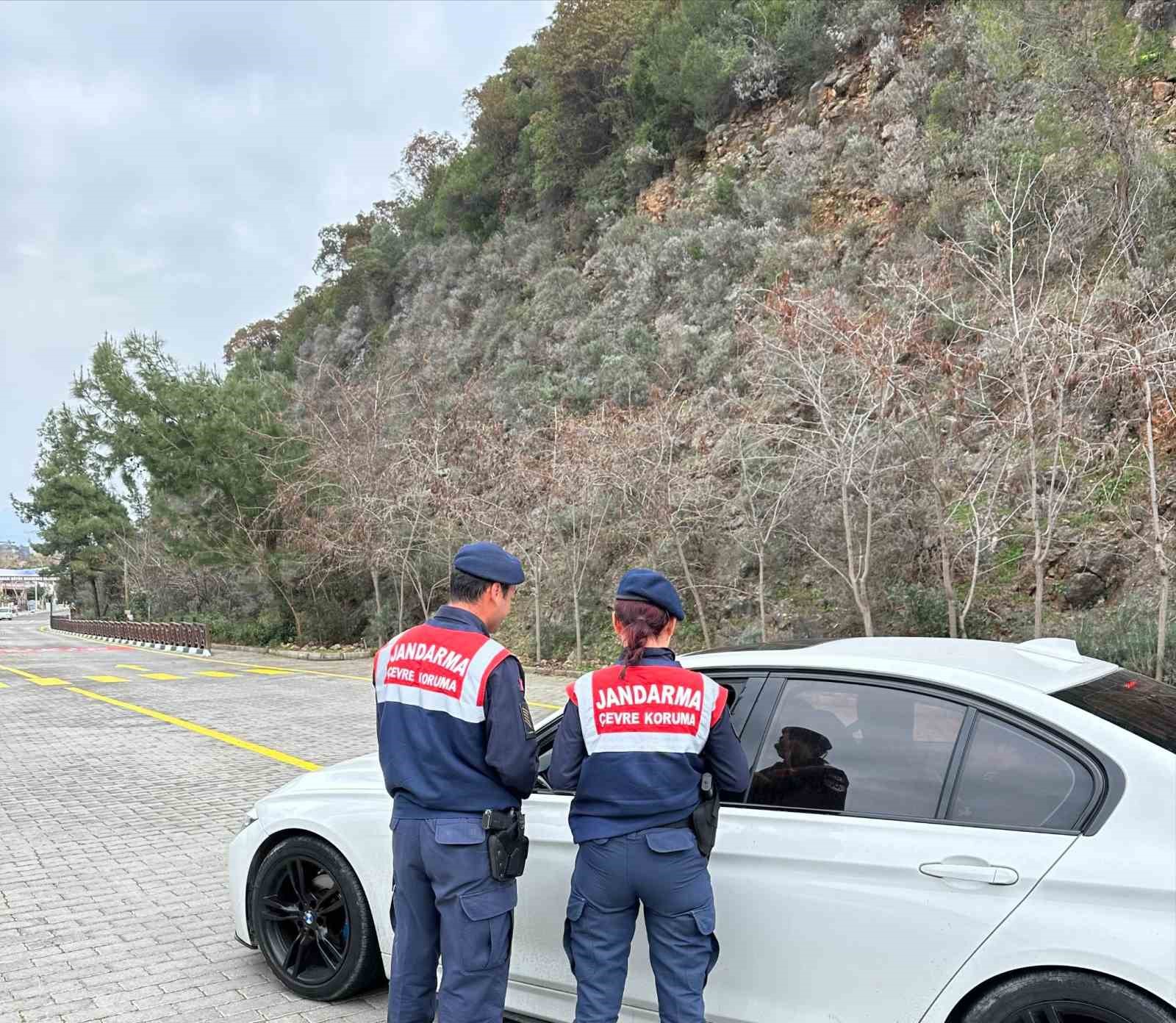 Aydın’da jandarma güvenliği sağlamak için sahada