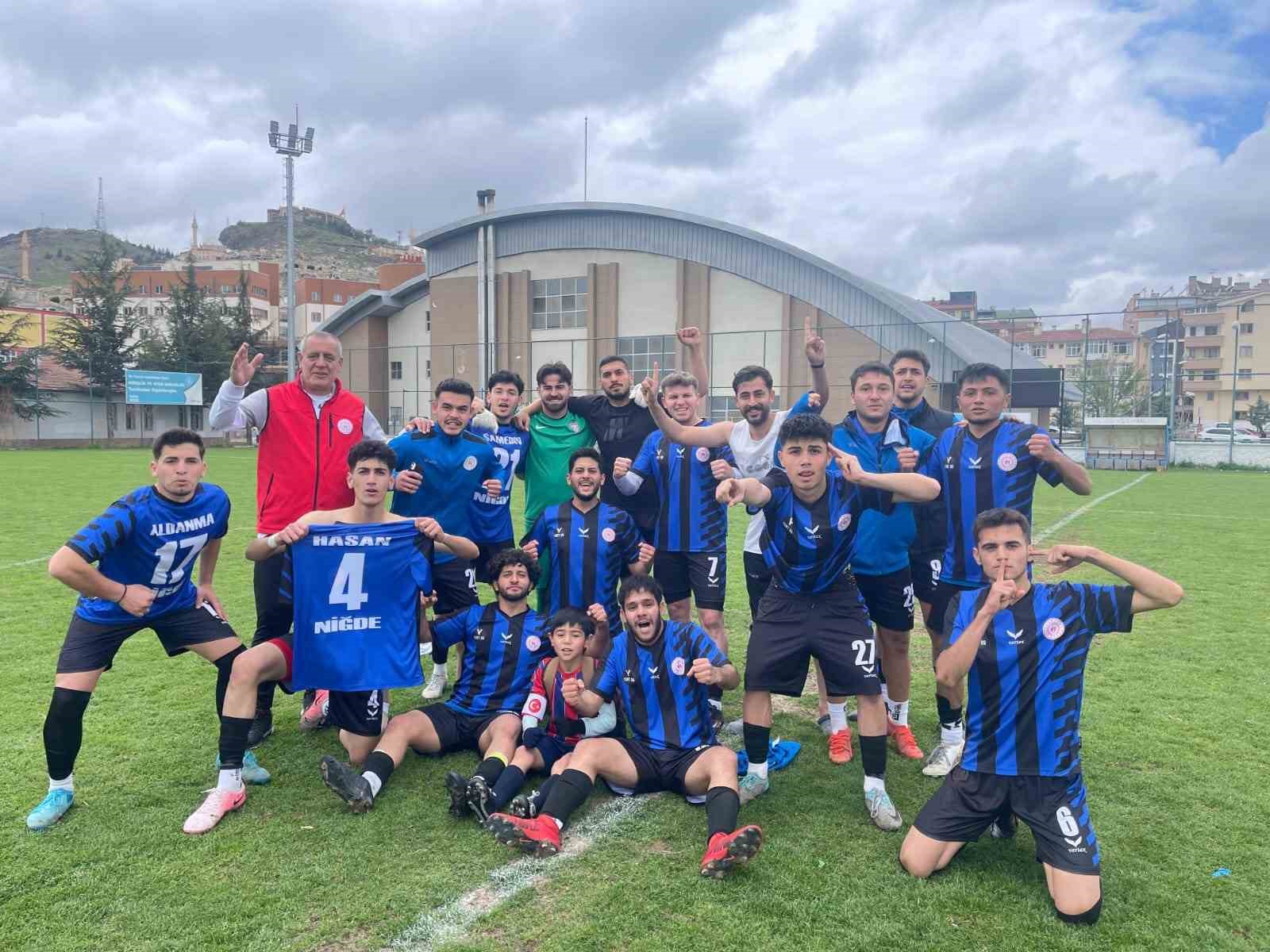 Yurtlig Futbol Bölge Şampiyonu Niğde ekibi oldu