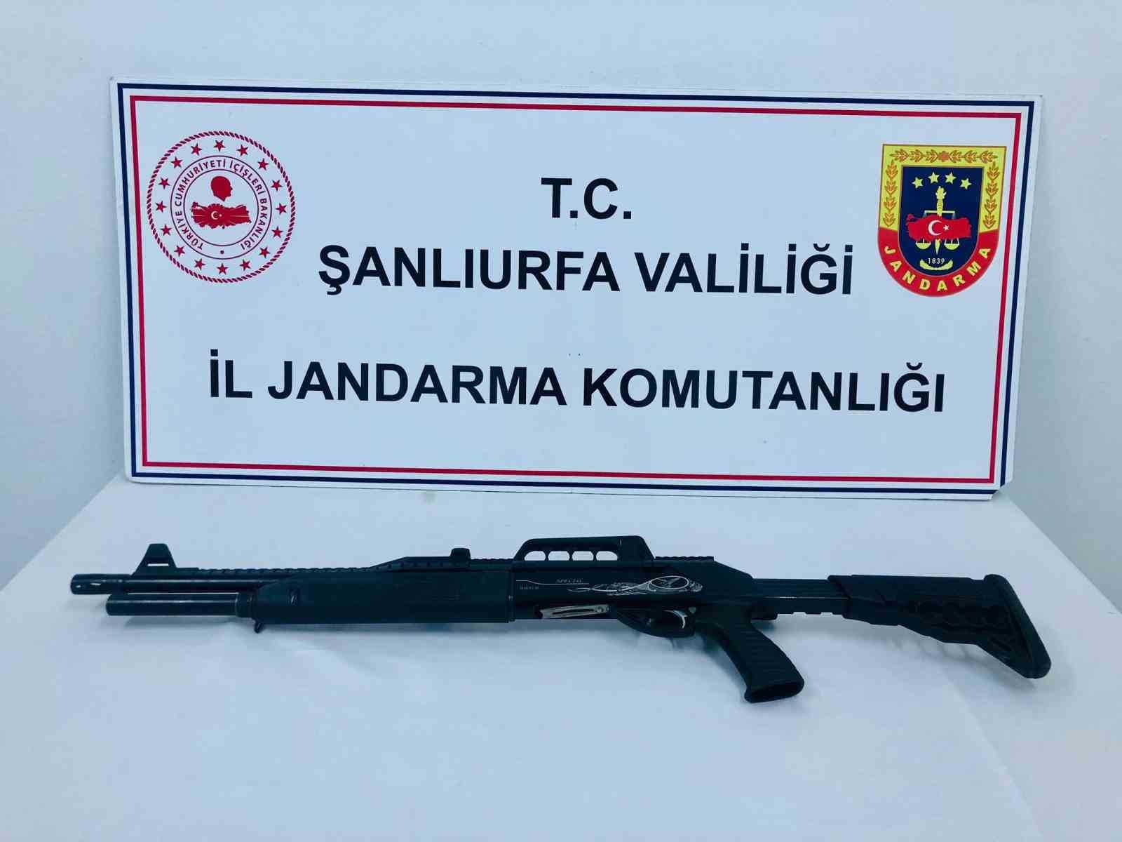 Şanlıurfa’da ruhsatsız silah operasyonu