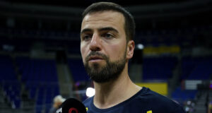 Melih Mahmutoğlu: "Avrupa’nın en iyi basketbolunu oynayarak şampiyonluğu hak ettik"