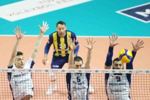 Fenerbahçe sezonu 3. sırada tamamladı