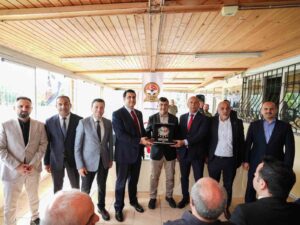 Başkan Yılmaz’dan teknik adamlara moral ziyareti