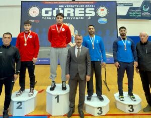 SUBÜ’den güreşte gümüş madalya geldi