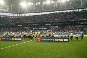 Trendyol Süper Lig: Beşiktaş: 0 - Çaykur Rizespor: 0 (Maç devam ediyor)