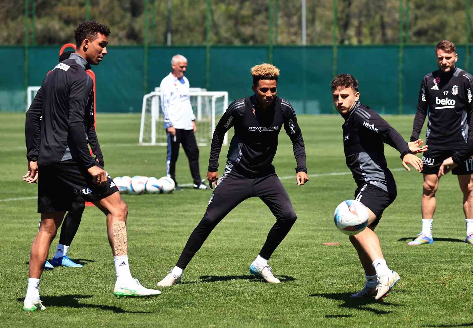 Beşiktaş, Fenerbahçe derbisi hazırlıklarını tamamladı