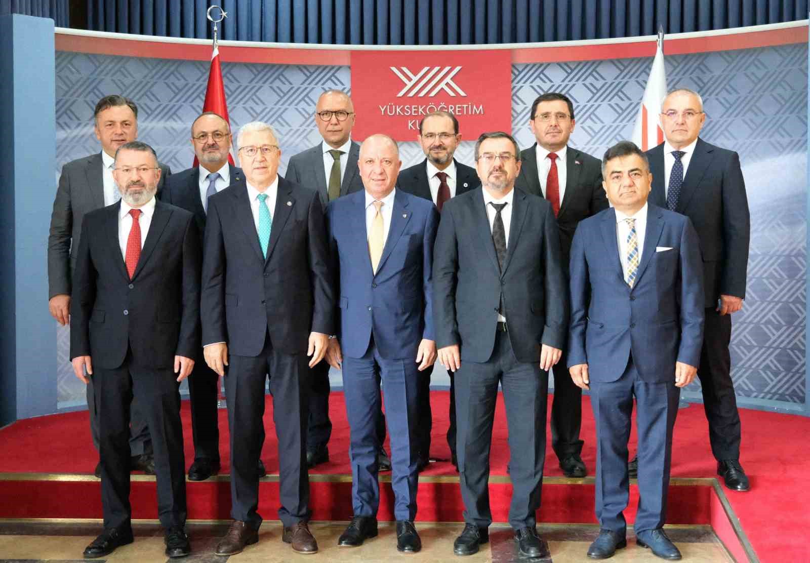 YÖK, TOBB ve ISKAV arasında nitelikli istihdam için iş birliği protokolü imzalandı