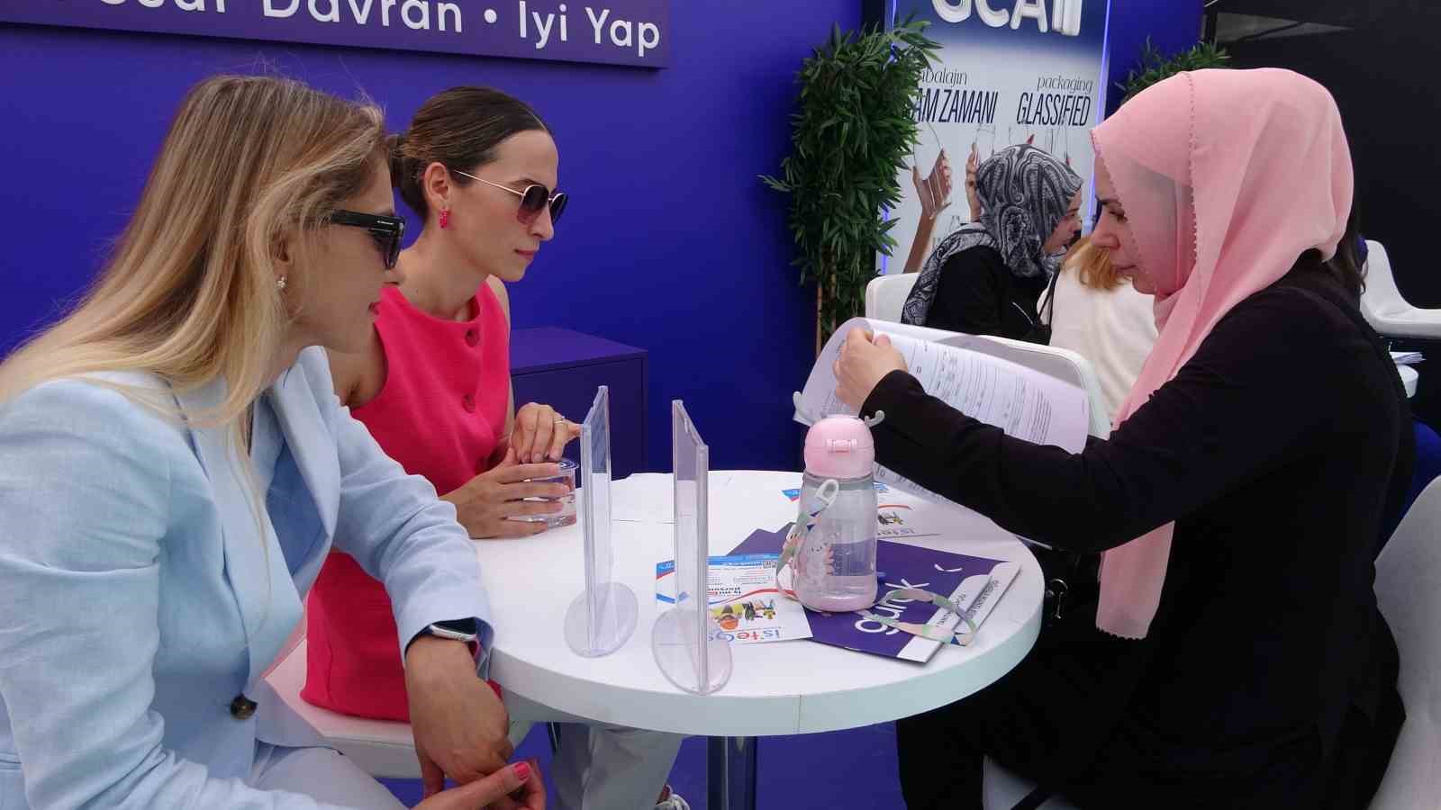 Kütahya İstihdam ve Kariyer Fuarı açıldı
