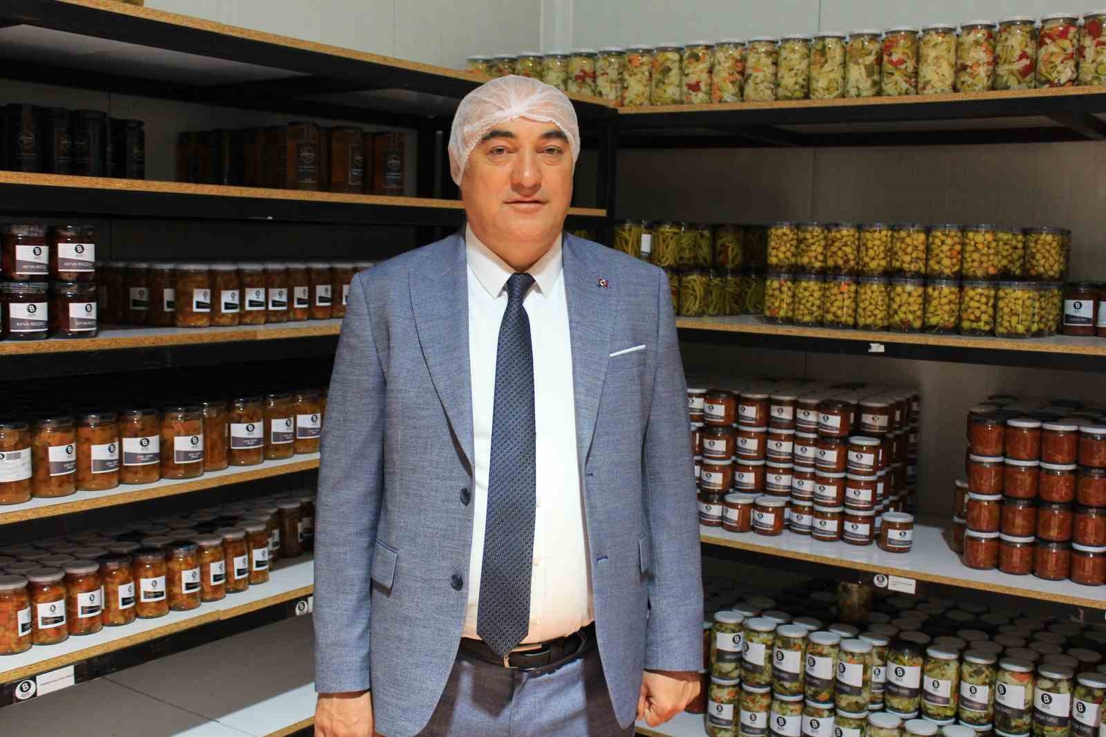 Çiftçi yetiştiriyor, kadınlar üretiyor tüketici uygun fiyata sağlıklı tüketiyor