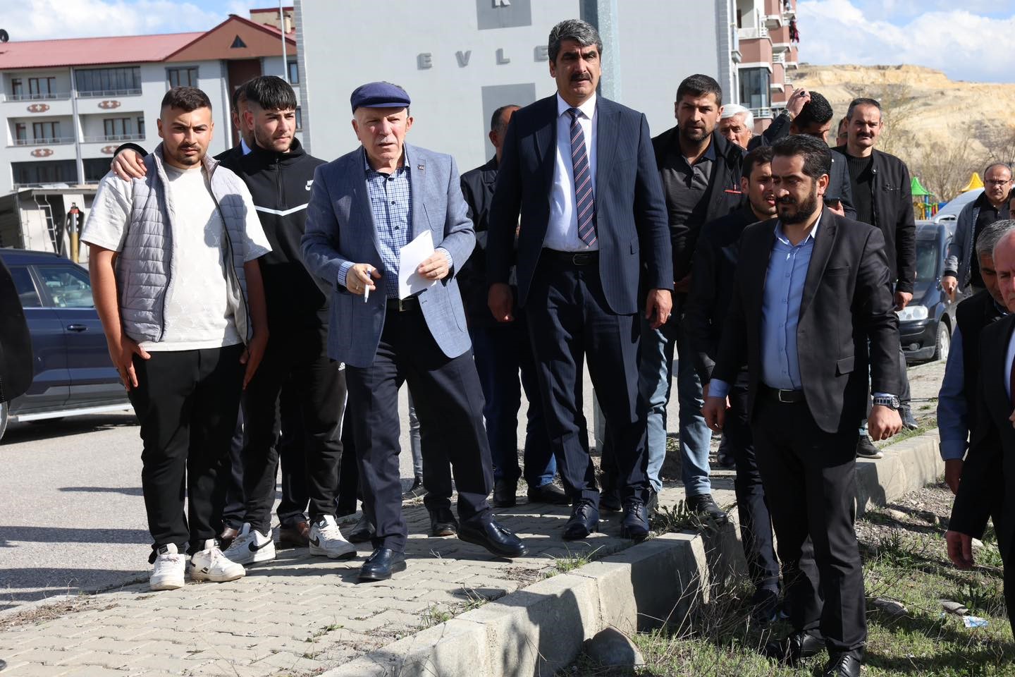 Sekmen’den Aşkale çıkarması