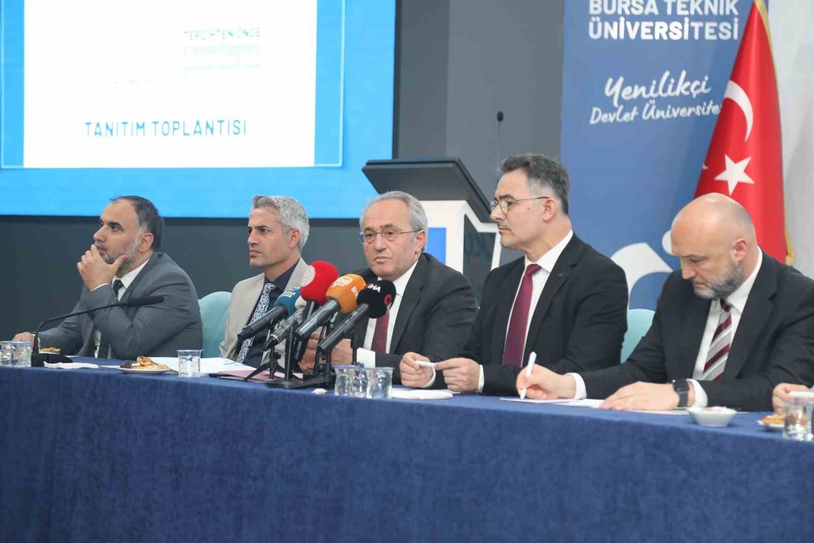 Liseliler 1 aylığına üniversiteli olacak, 100 akademisyen 100 liseyle buluşacak