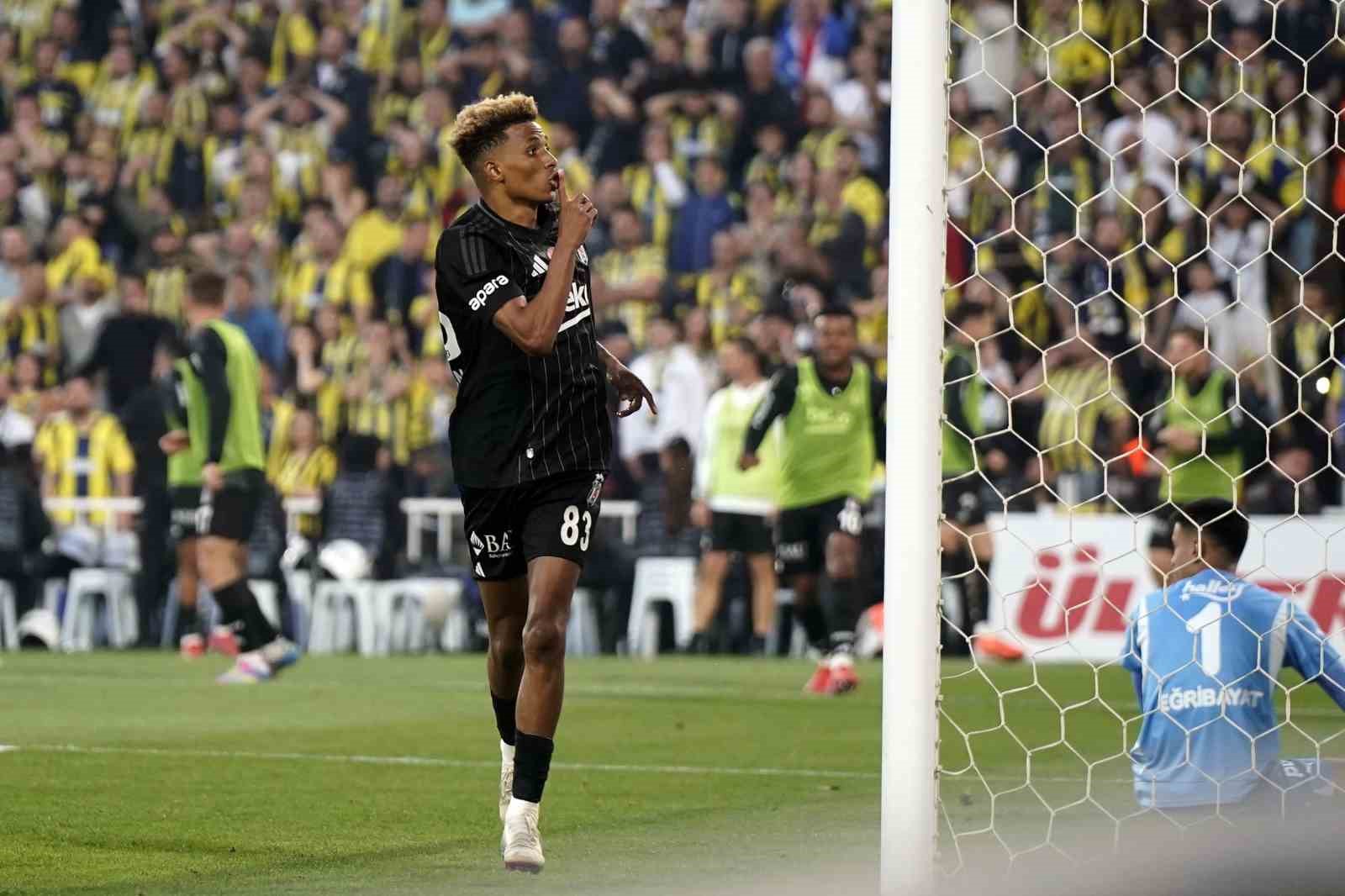 Gedson Fernandes büyük maçları boş geçmiyor!