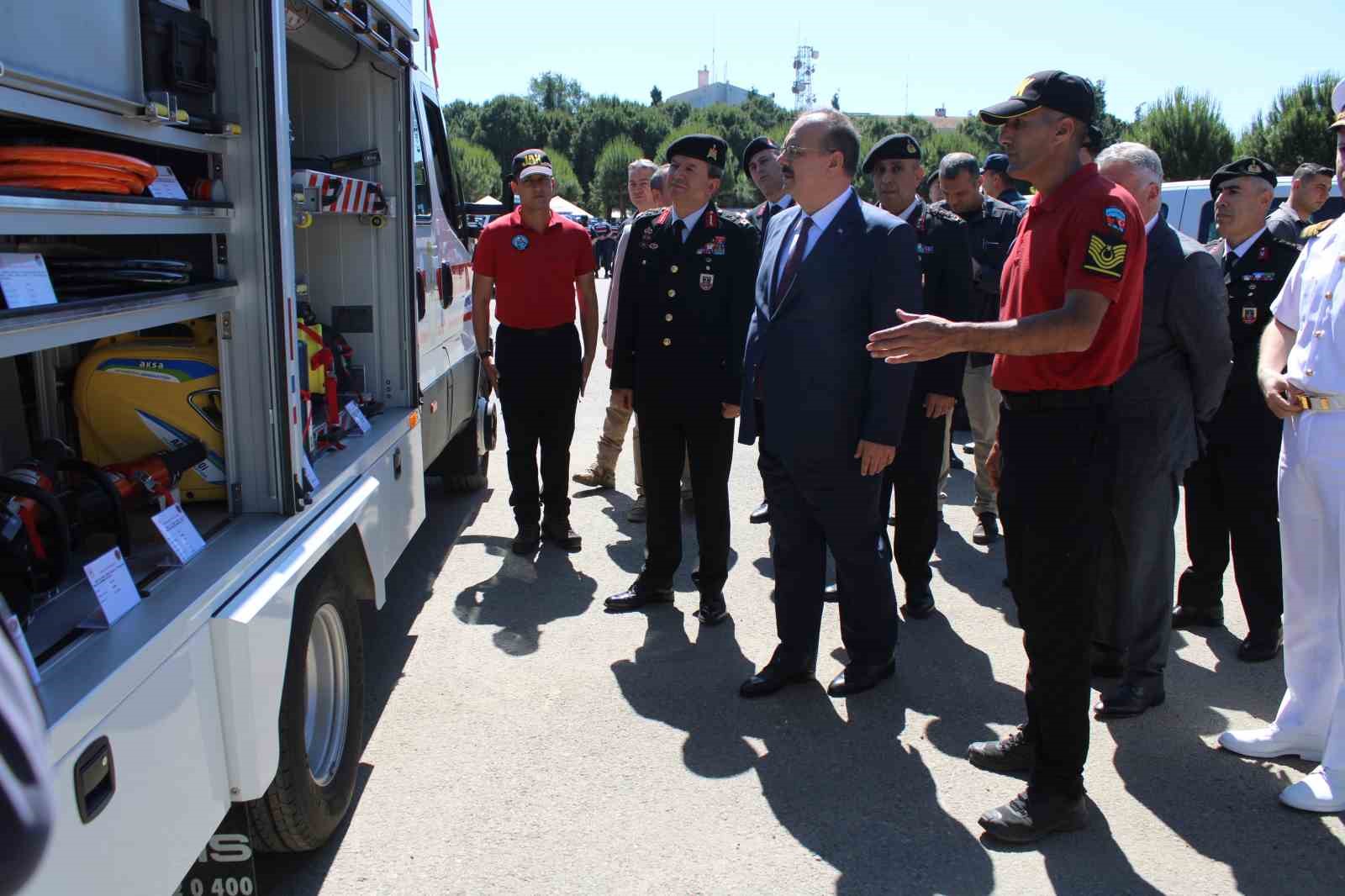 Aydın’da jandarma filosuna 54 yeni araç katıldı