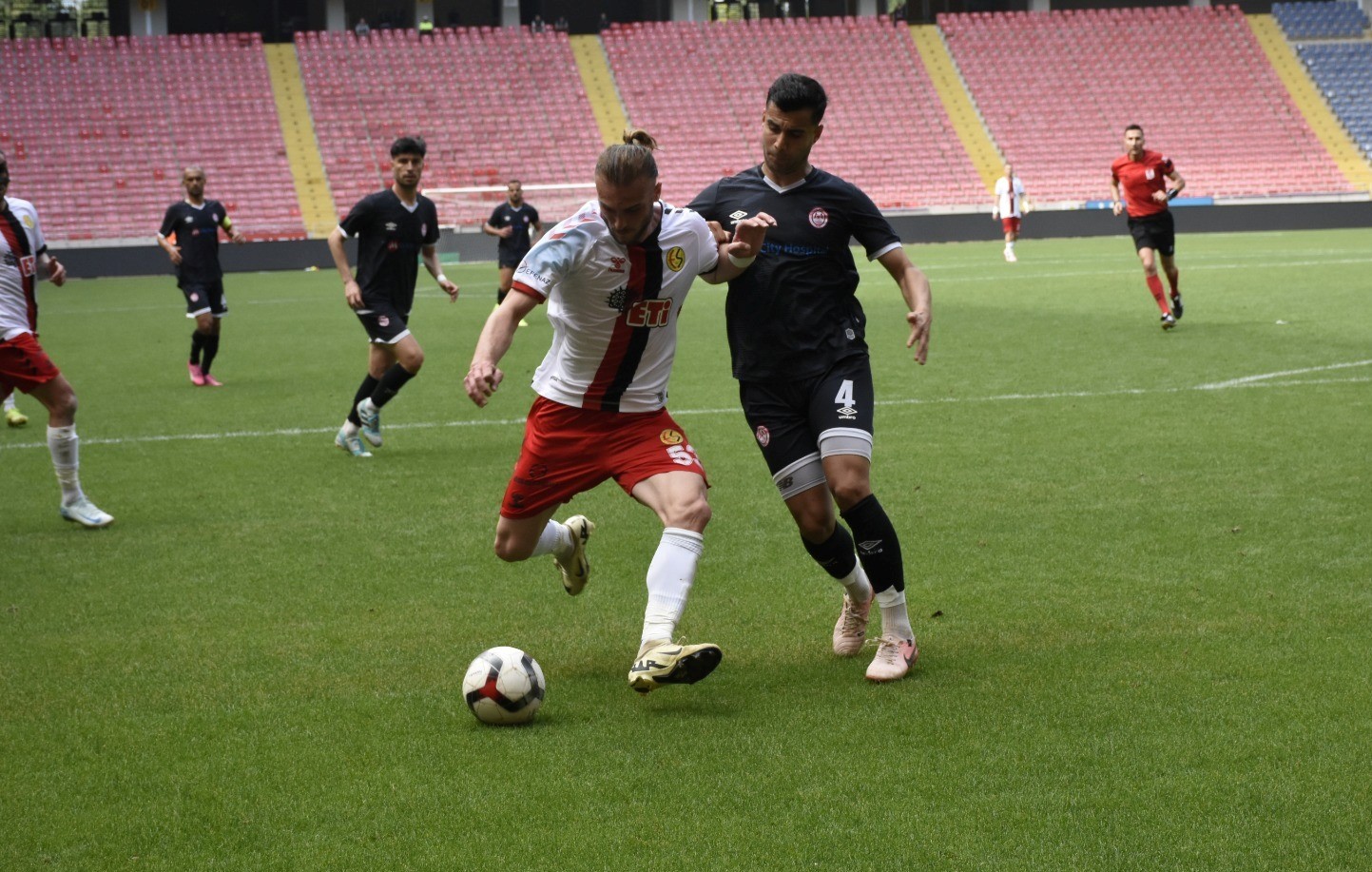 Eskişehirspor, 3. Lig’e yükseldi