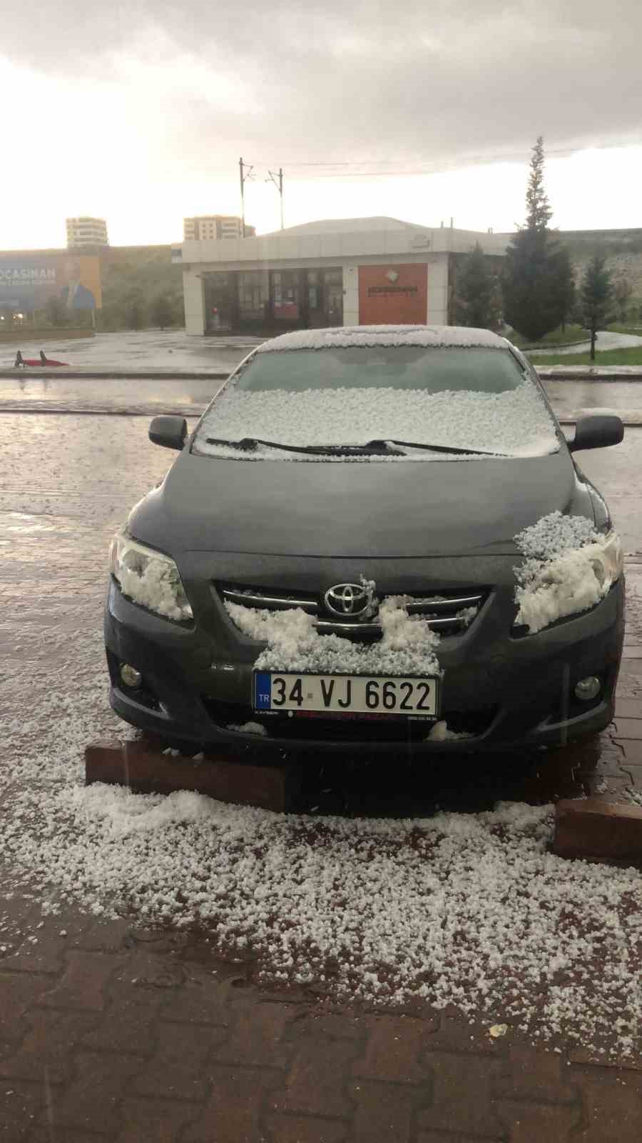 Kayseri’de dolu yağışı etkili oldu