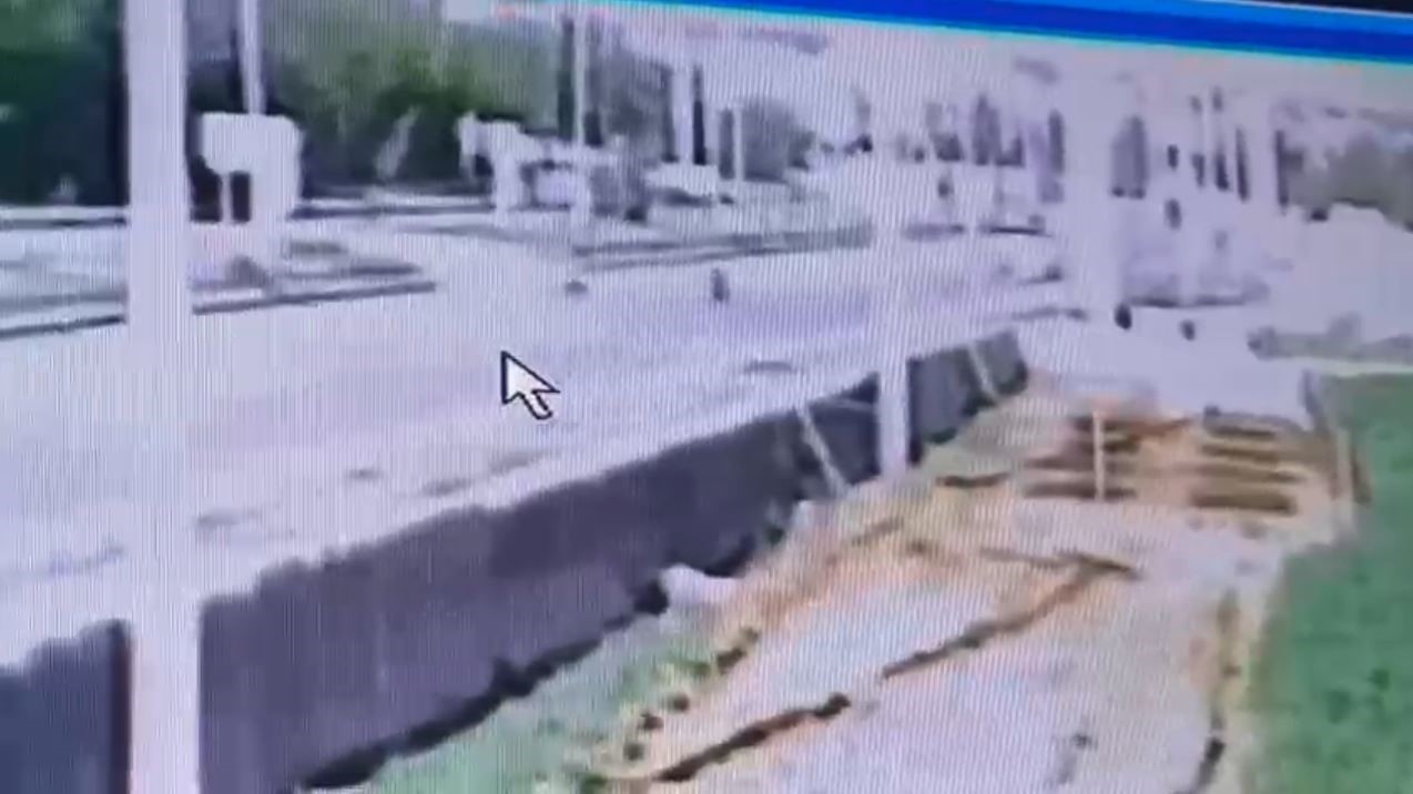 Muş’ta otomobilin çarptığı çocuk ağır yaralandı