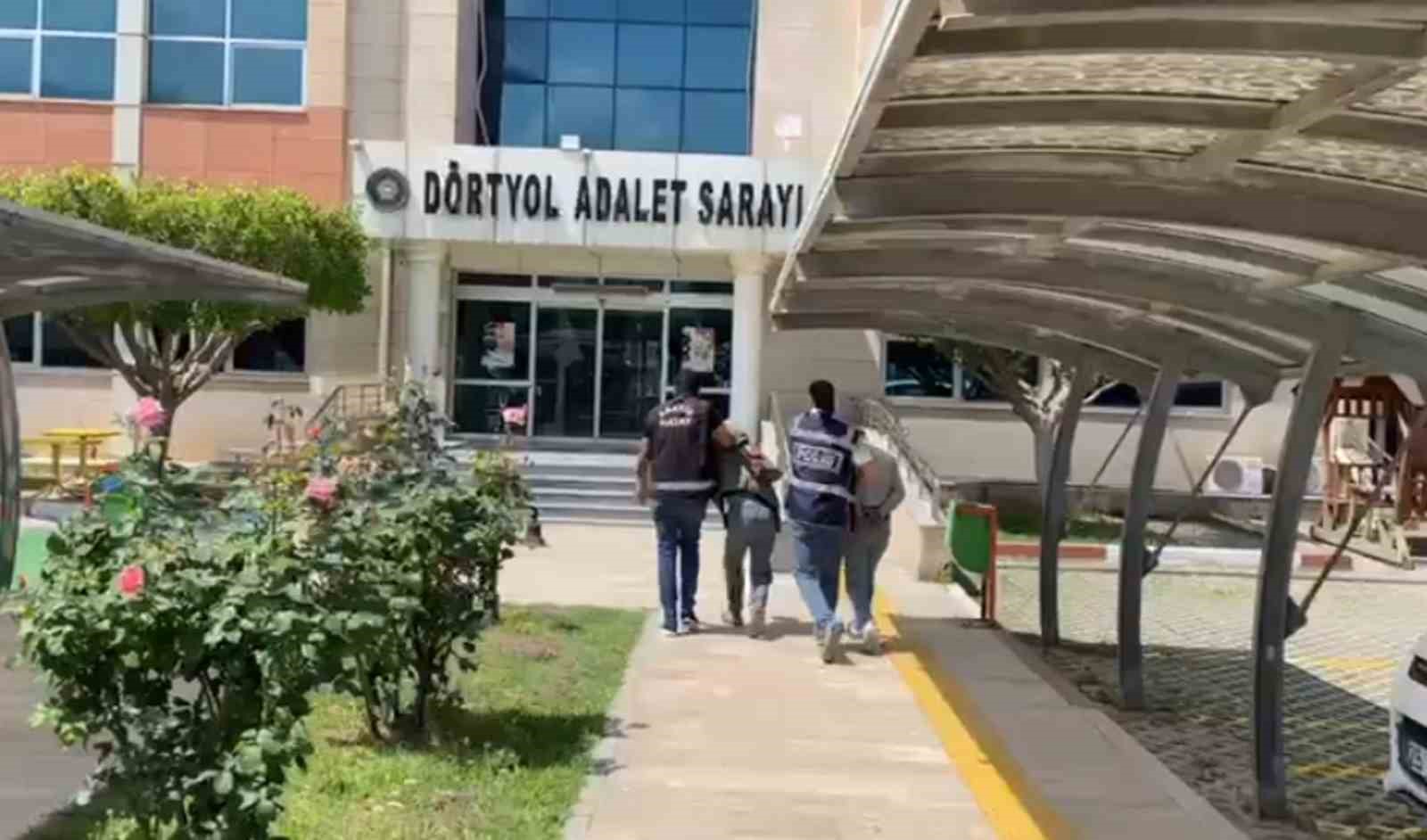 Dörtyol’da kablo çalan 2 şüpheli tutuklandı