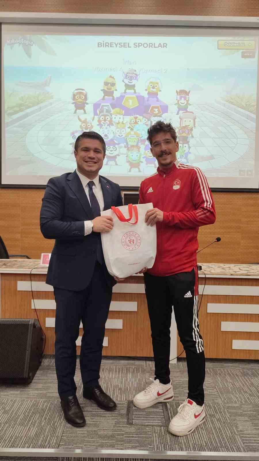 GSİM antrenörelerine bilgi yarışması