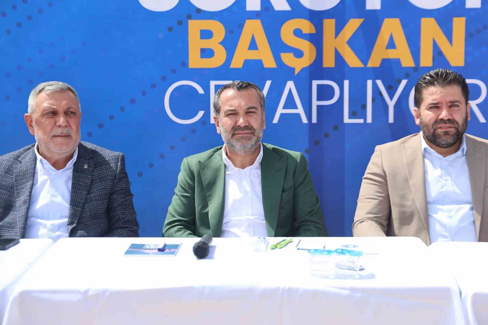 Elazığ Belediye Başkanı Şerifoğulları, vatandaşların sorularını cevapladı