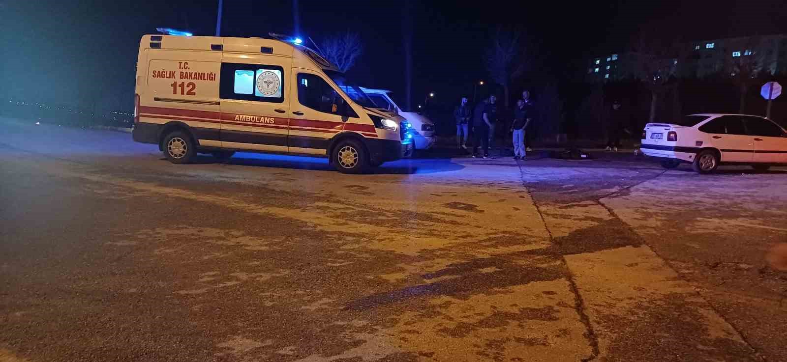 Çorum’da otomobil ile elektrikli scooter çarpıştı: 1 yaralı