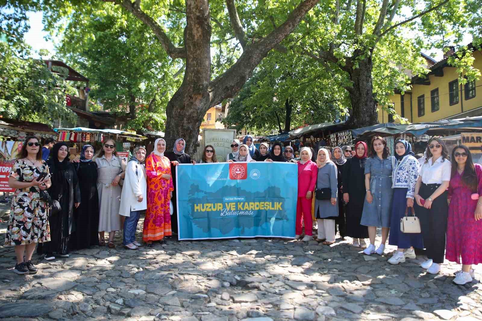Van’dan gelen şehit ve gezi yakınları Bursa’ya hayran kaldı
