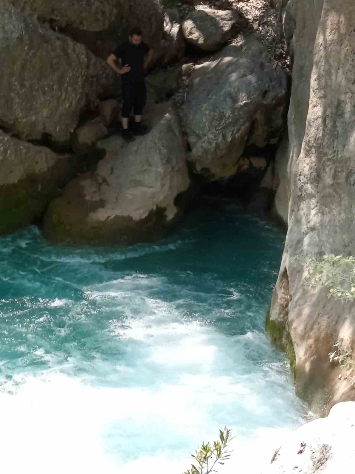 Yazılı Kanyon’da suda kaybolan 19 yaşındaki üniversiteli gencin cansız bedenine ulaşıldı