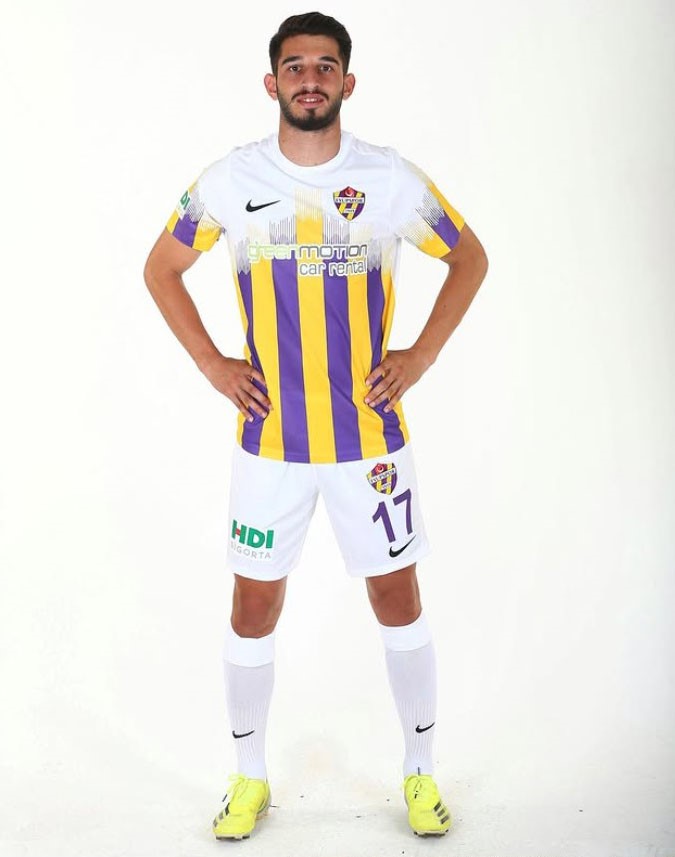 Aliağa FK’da Mertcan Açıkgöz ve Göktuğ Yılmaz imzayı attı