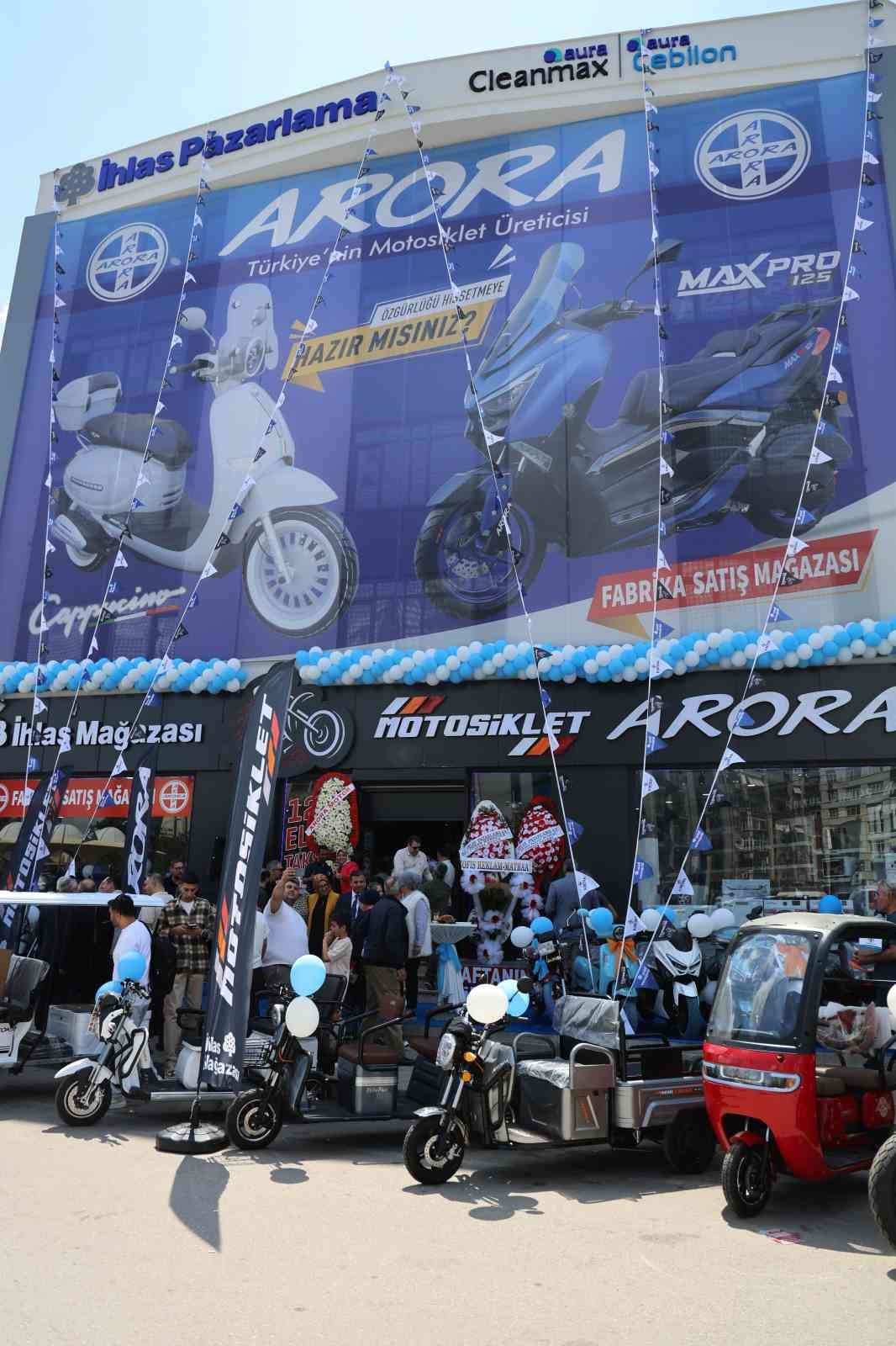 İhlas Mağazaları’nda artık ’Arora motosiklet’ satılacak