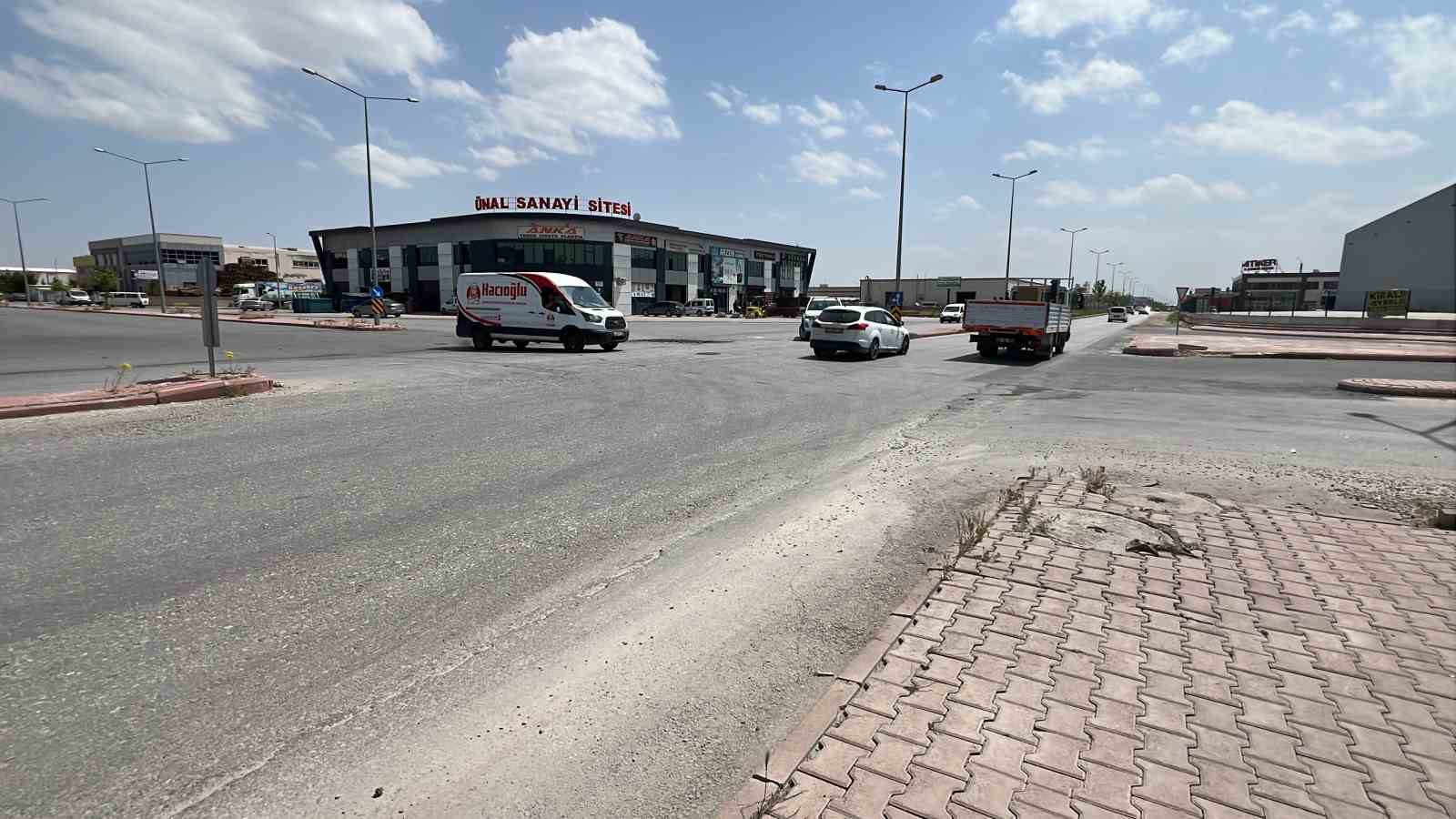 Kavşaktaki kazalar kamerada