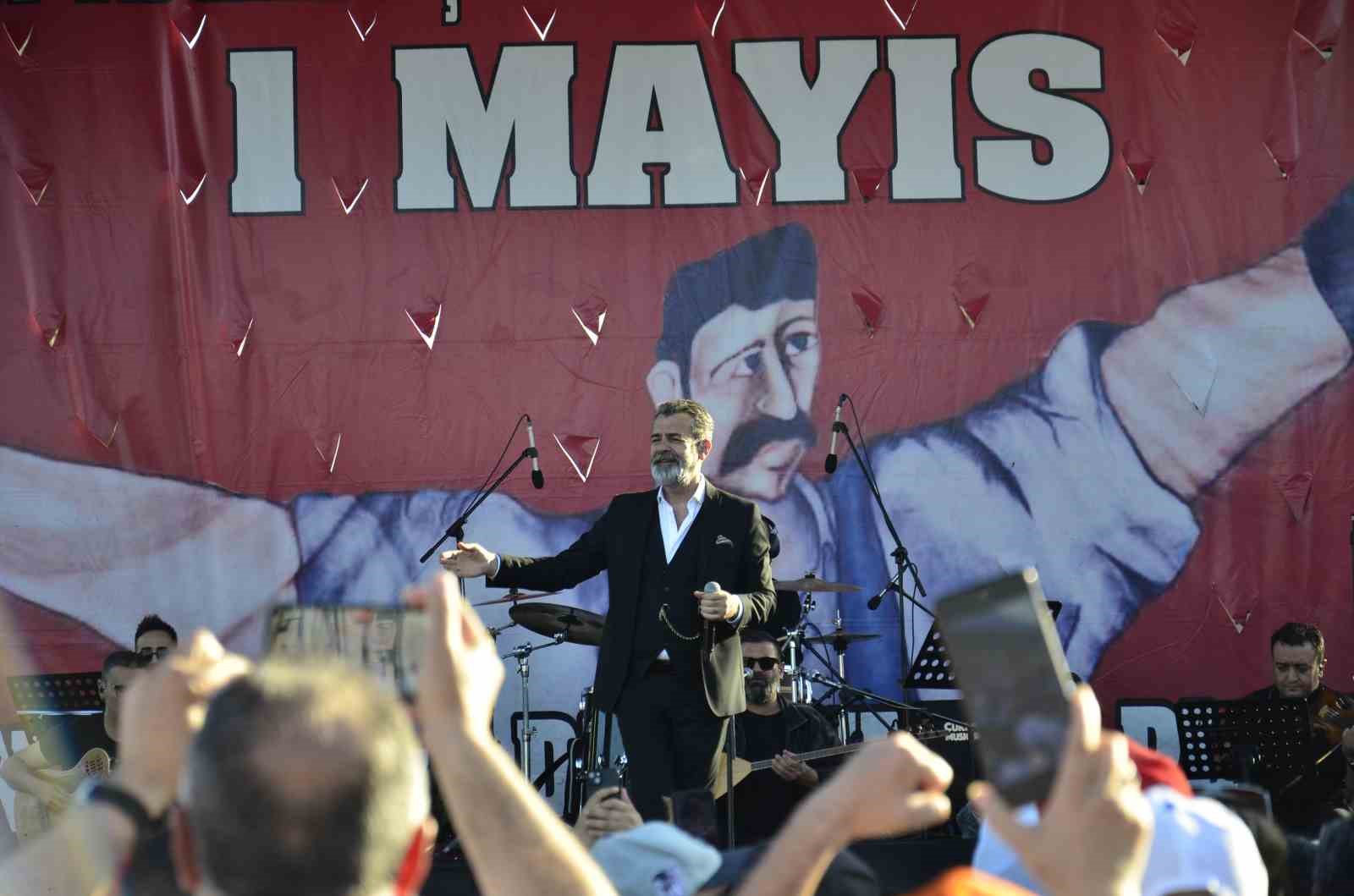 Mersin’de 1 Mayıs coşkuyla kutlandı