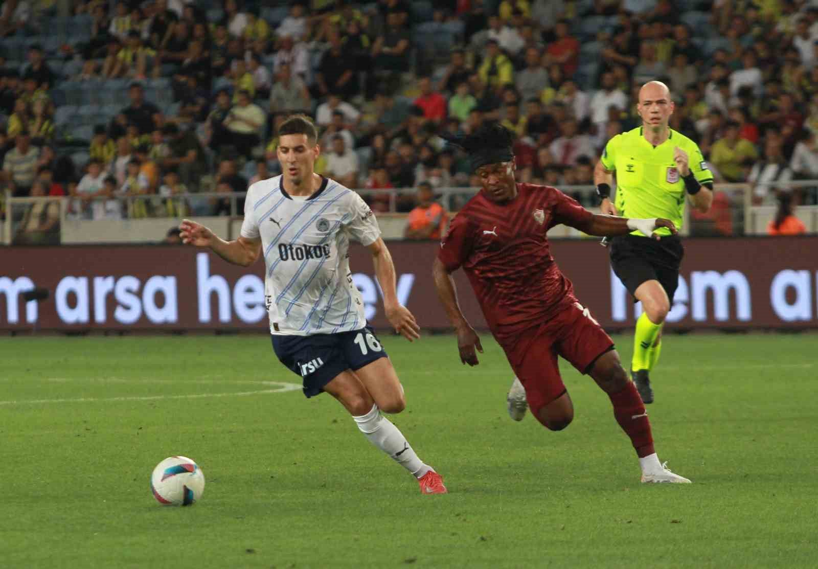 Fenerbahçe son deplasman maçını kaybetti