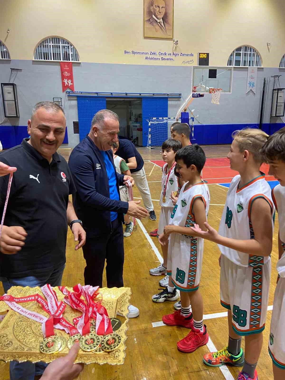 Basketbolda final heyecanı Aydın’da yaşandı