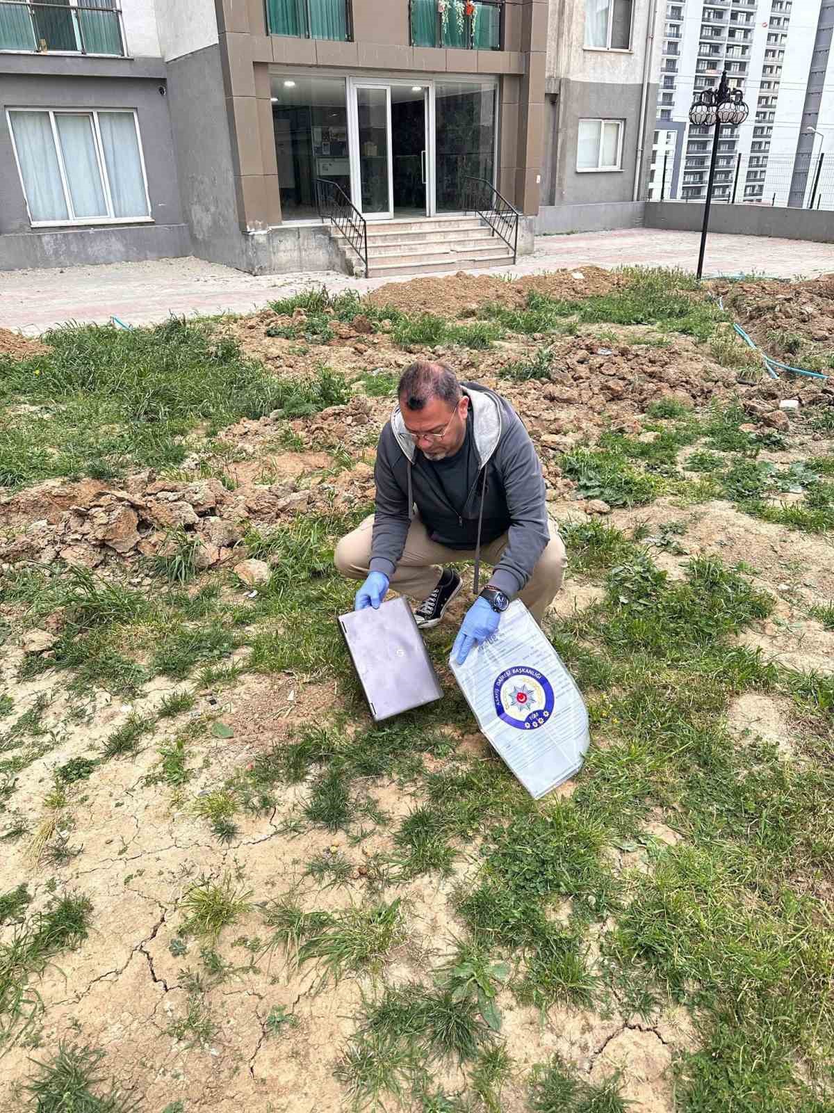 Dolandırıcı şebekesi böyle çökertildi... 12 kişinin tutuklandığı operasyon anı kamerada