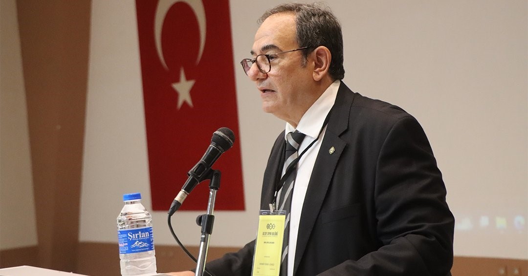 Altay’da yeni başkan Yüksel Gürüz’ün yönetimi belli oldu