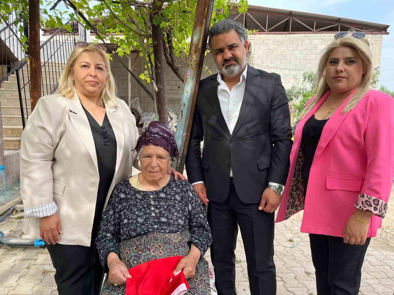 Anneler Günü’nde şehit annelerine anlamlı ziyaret