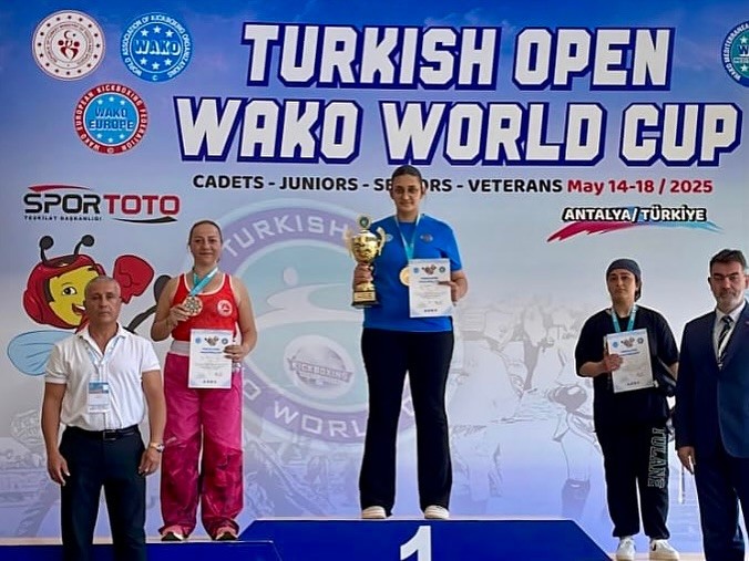 Çayırovalı sporcudan dünya şampiyonu başarısı