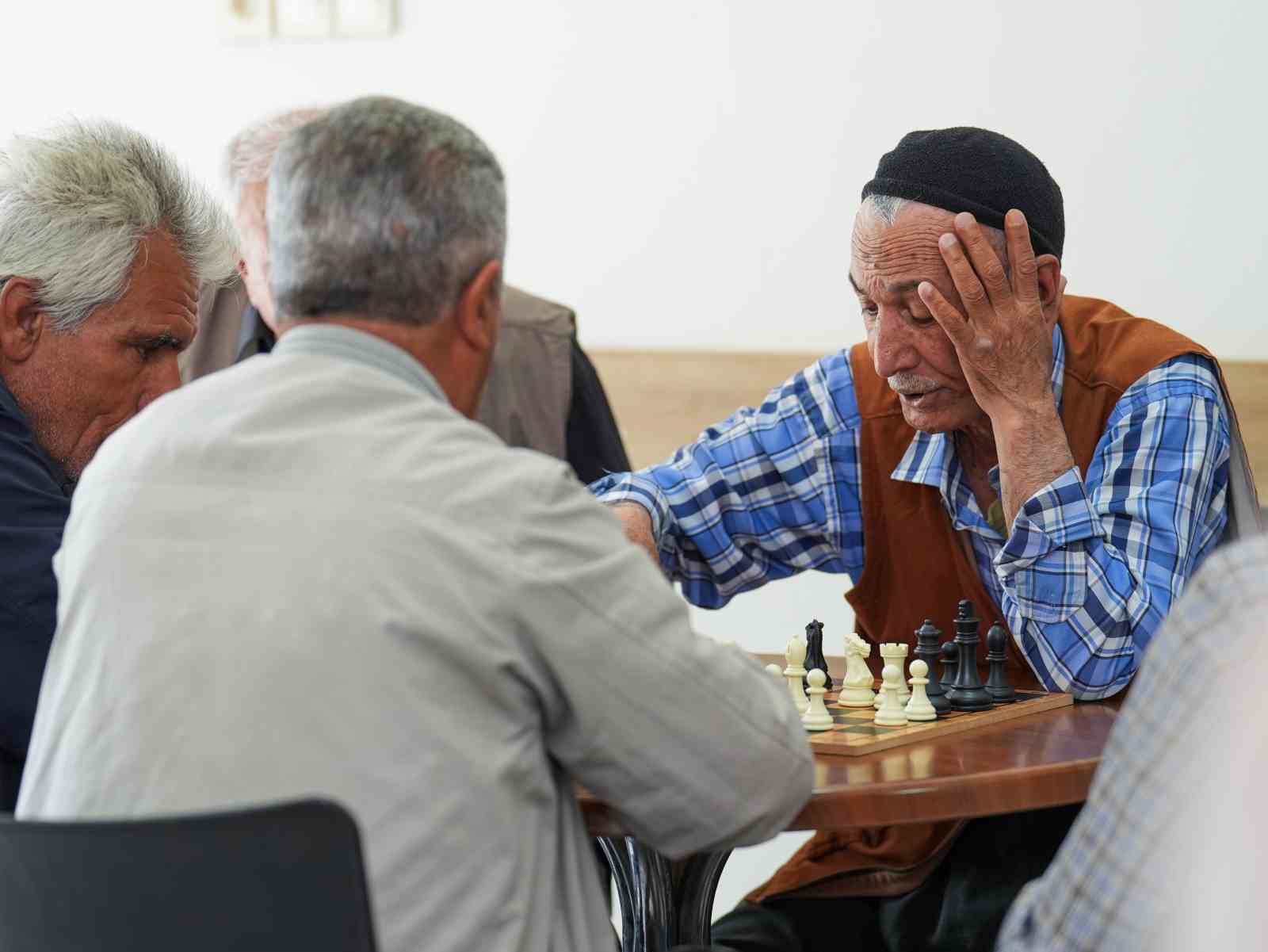 Şehitkamil’de EMEKLİHANE 2 açıldı