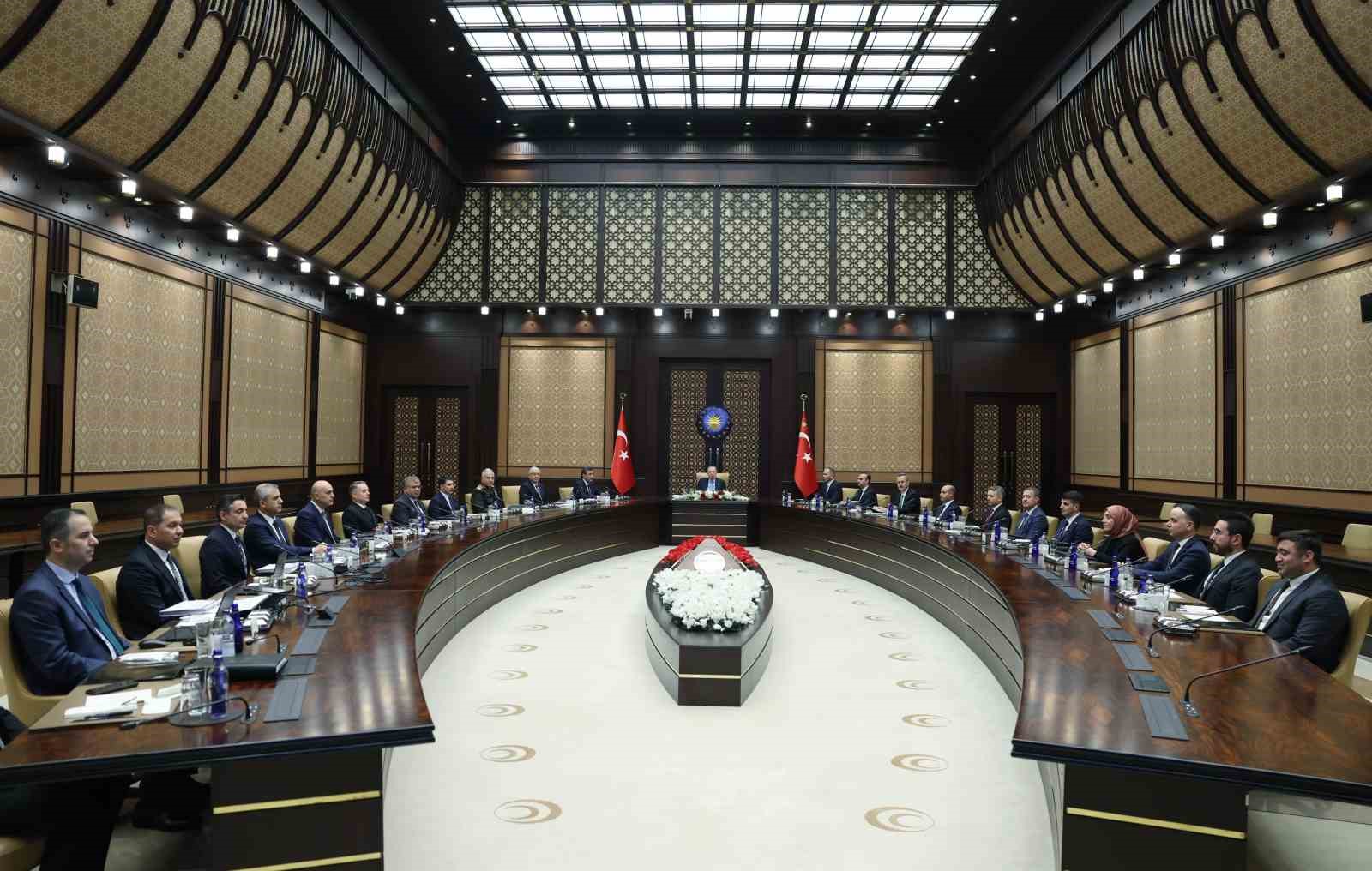 Savunma Sanayii İcra Komitesi, Cumhurbaşkanı Erdoğan başkanlığında toplandı