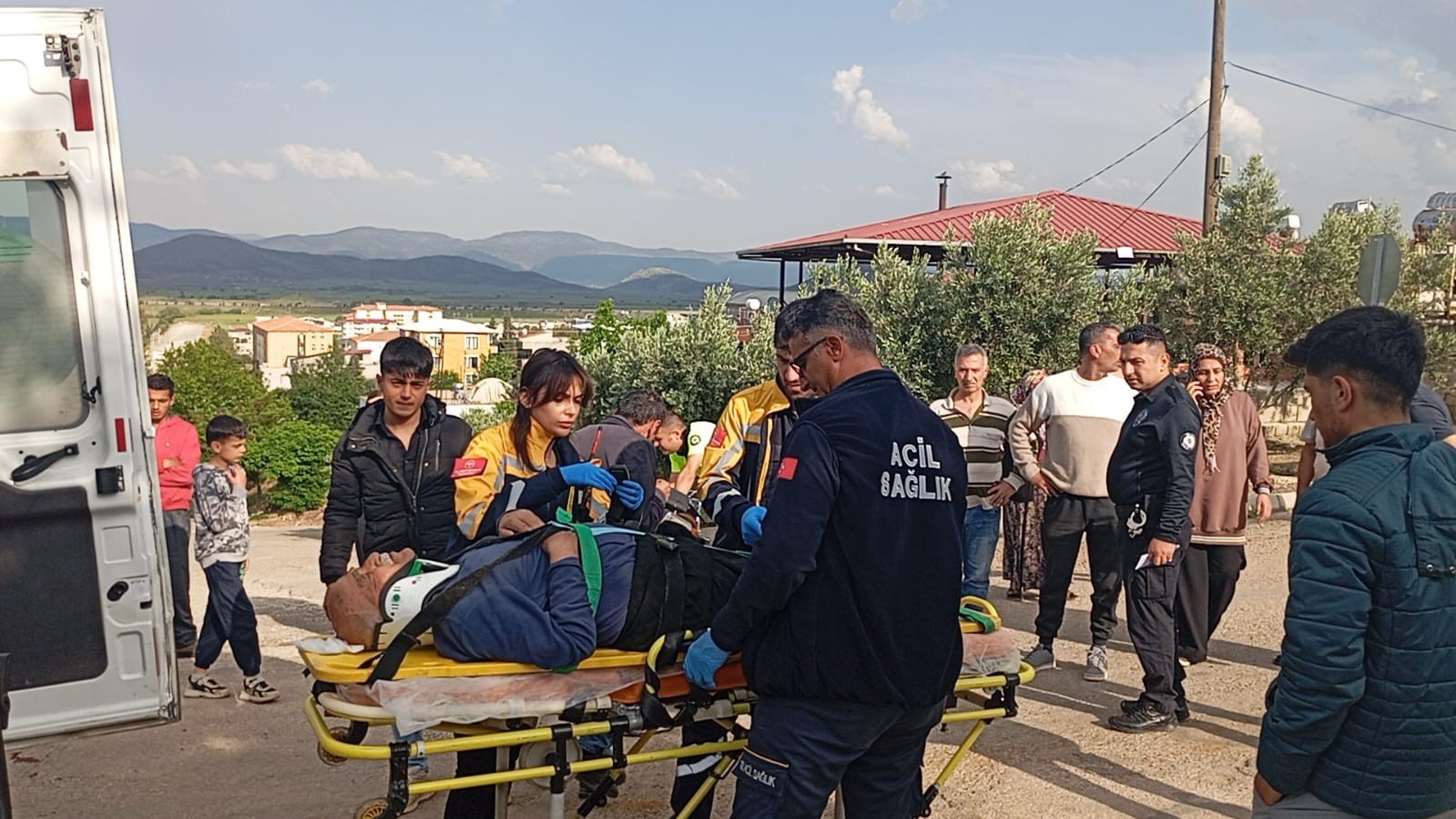 Gaziantep’te motoru deviren yaşlı adam yaralandı