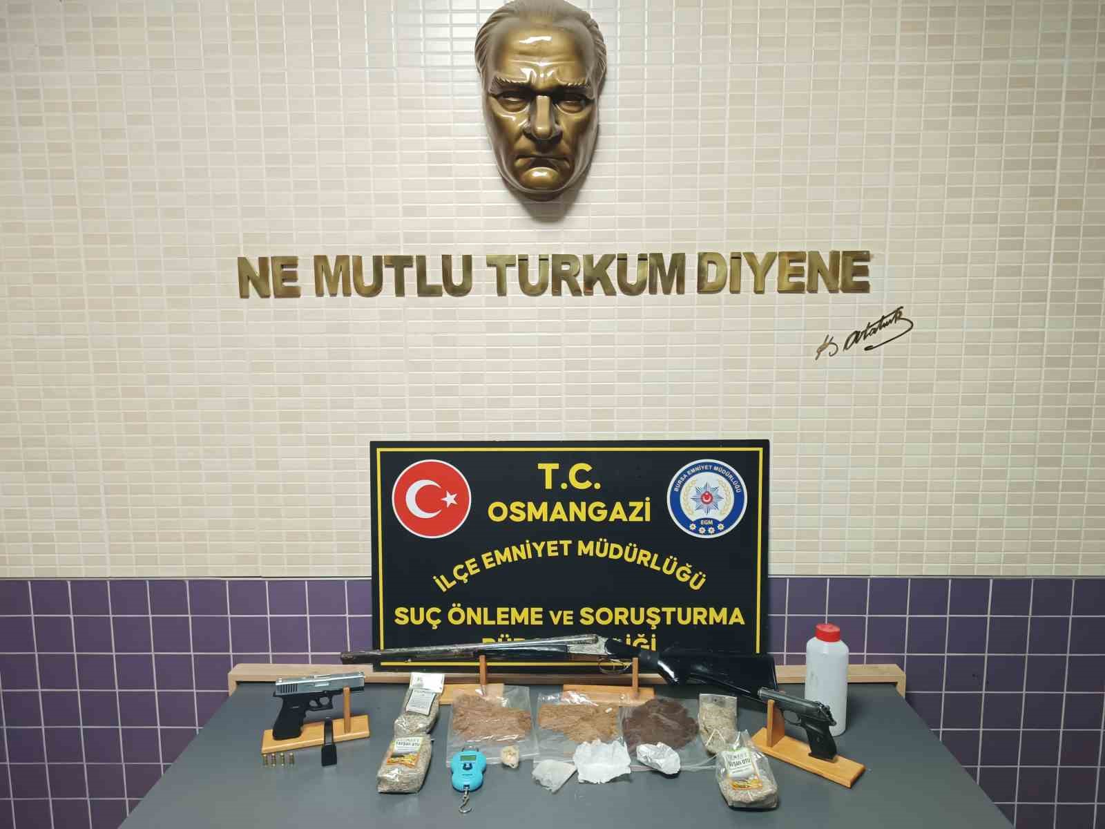 Bursa’da uyuşturucu tacirlerine geçit yok