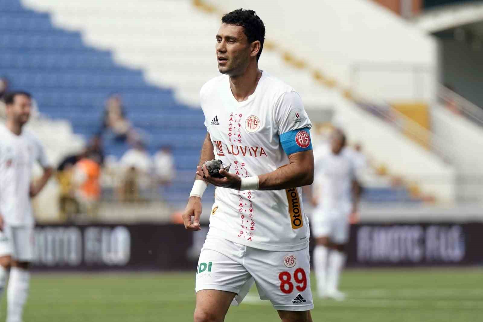 Trendyol Süper Lig: Eyüpspor: 0 - Antalyaspor: 0 (Maç devam ediyor)