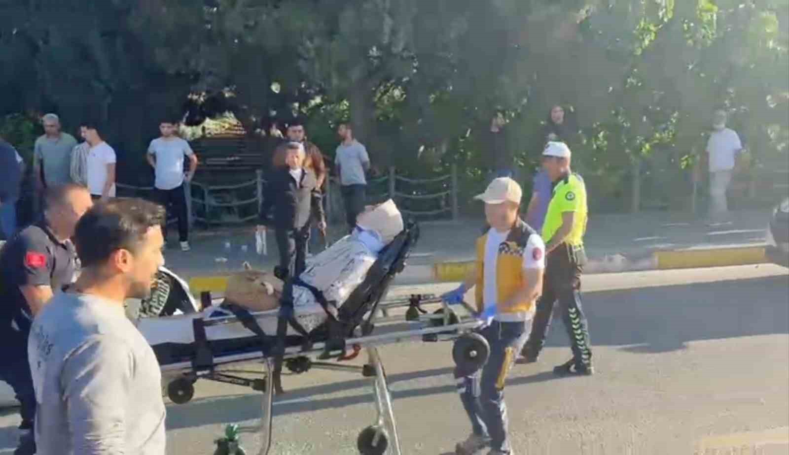 Takla atan otomobildeki 5 kişi yaralandı