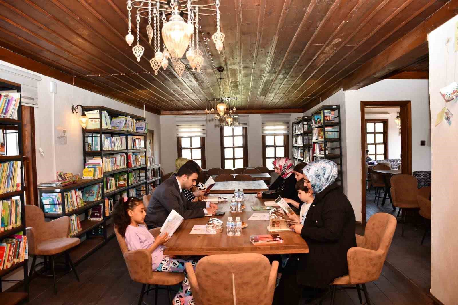 Osmaneli’nde kitap okuma kültürü teşvik ediliyor