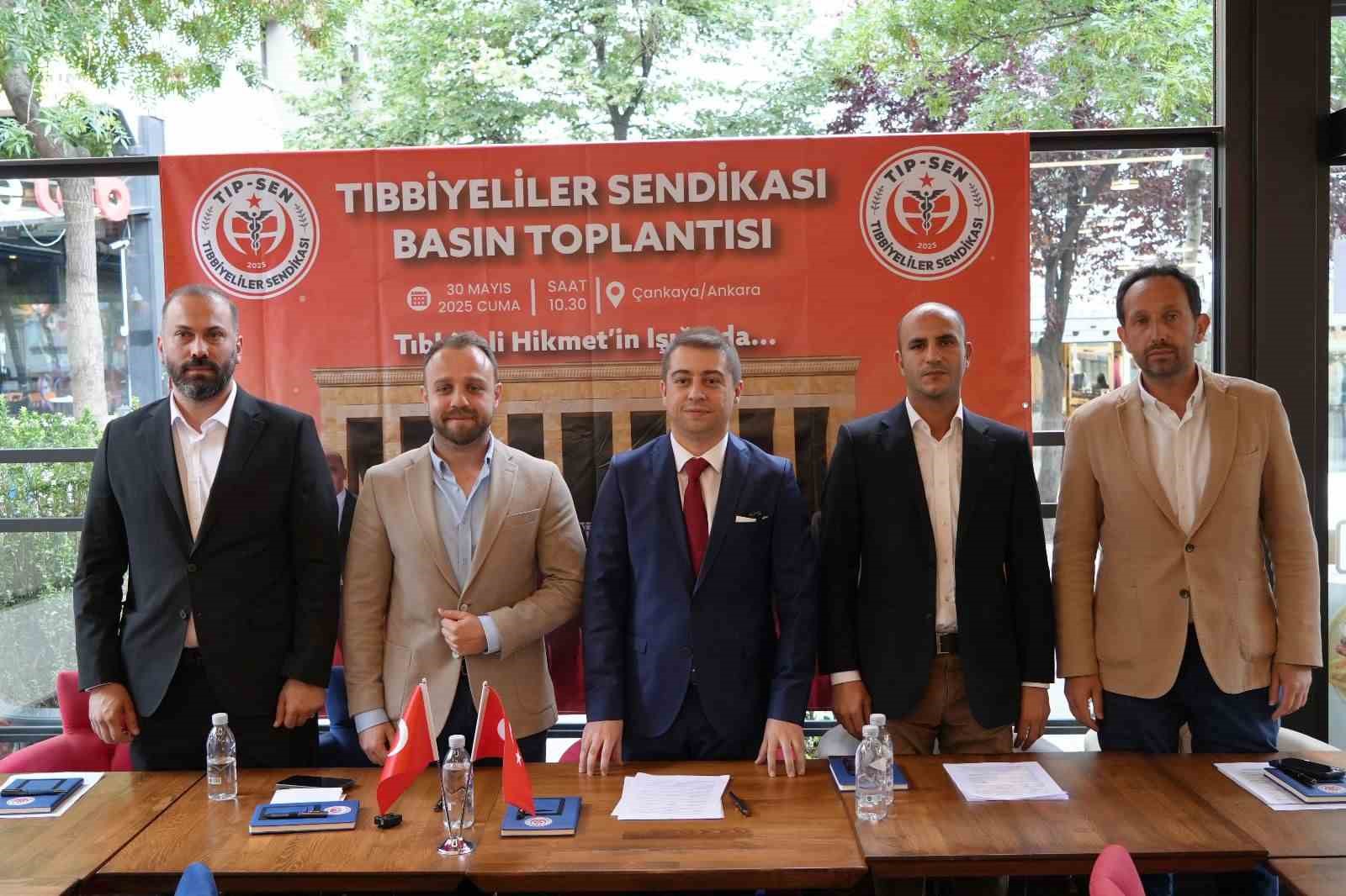 Tıbbiyeliler Sendikası Ankara’da kuruldu